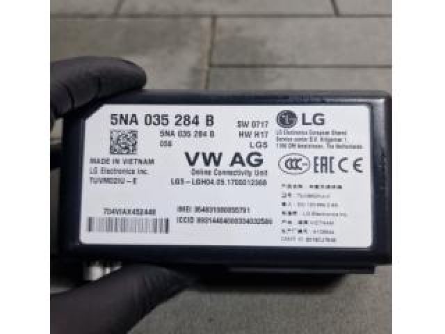 bontott SKODA SUPERB III Telefon Elektronika