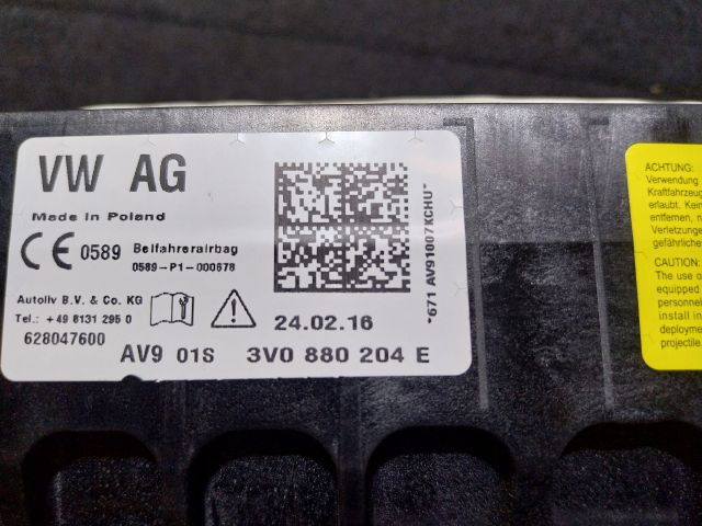 bontott SKODA SUPERB III Utasoldali Légzsák