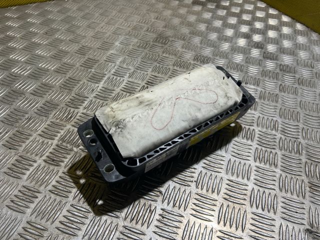 bontott SKODA SUPERB III Utasoldali Légzsák