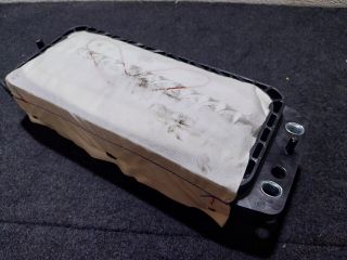 bontott SKODA SUPERB III Utasoldali Légzsák