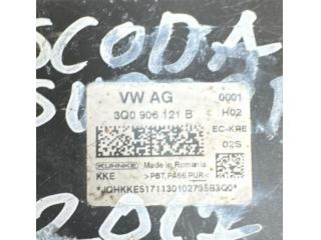 bontott SKODA SUPERB III Üzemanyag Befecskendező Vezérlő