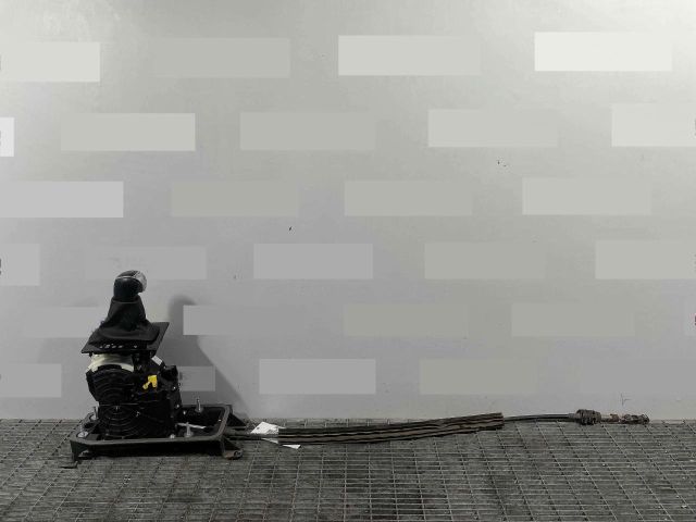 bontott SKODA SUPERB III Váltógomb