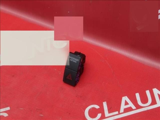 bontott SKODA SUPERB III Vészvillogó Kapcsoló