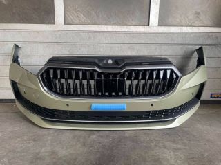 bontott SKODA SUPERB IV Első Lökhárító (Részeivel)