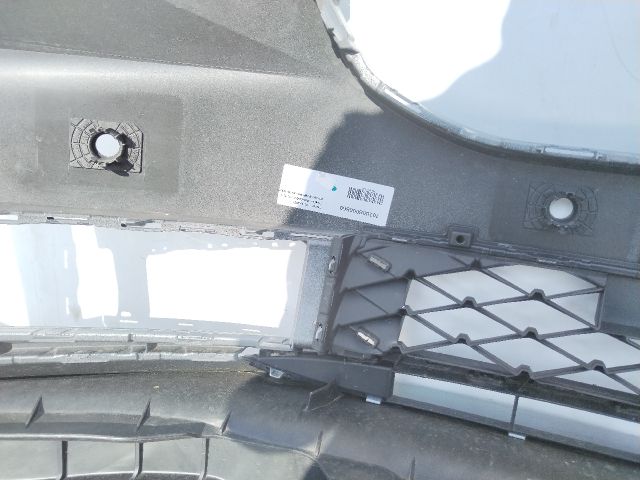 bontott SKODA SUPERB IV Első Lökhárító (Üresen)