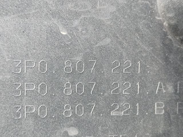 bontott SKODA SUPERB IV Első Lökhárító (Üresen)