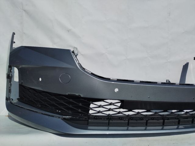 bontott SKODA SUPERB IV Első Lökhárító (Üresen)