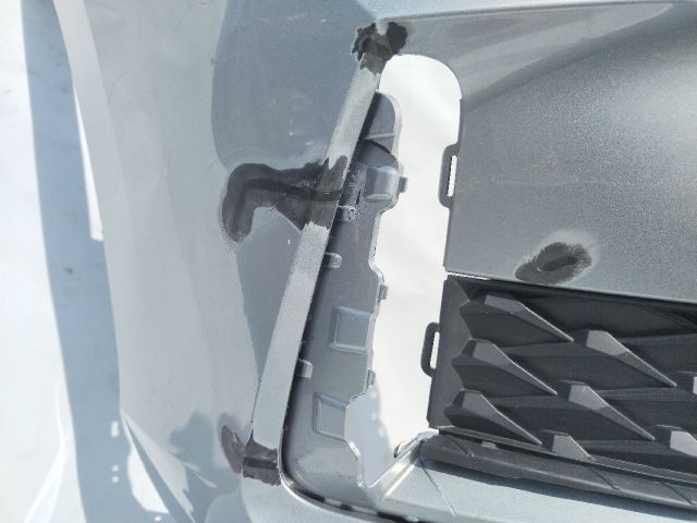 bontott SKODA SUPERB IV Első Lökhárító (Üresen)