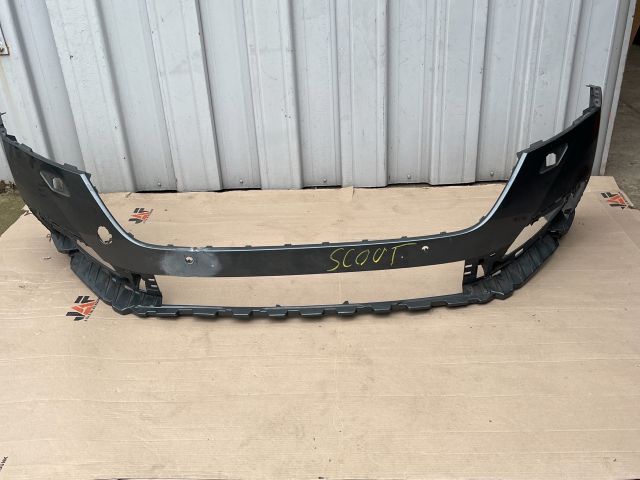 bontott SKODA SUPERB IV Első Lökhárító (Üresen)