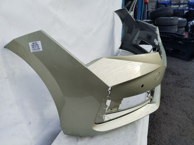 bontott SKODA SUPERB IV Első Lökhárító (Üresen)