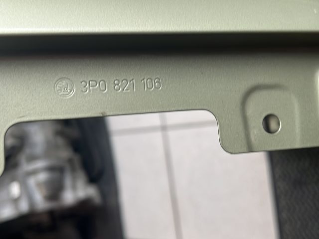 bontott SKODA SUPERB IV Jobb első Sárvédő