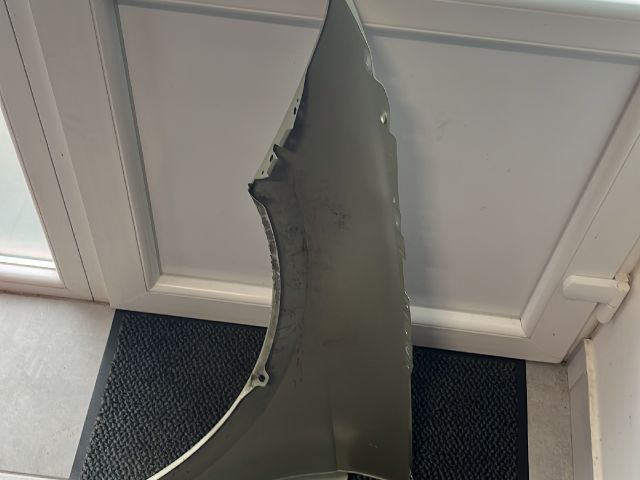 bontott SKODA SUPERB IV Jobb első Sárvédő