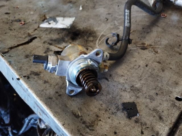 bontott SKODA YETI Nagynyomású Szivattyú