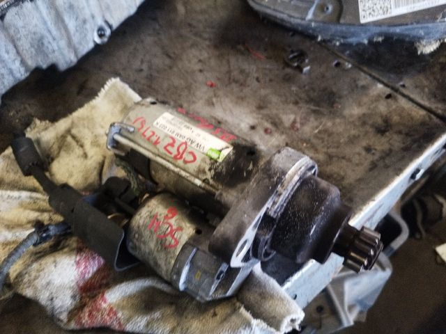 bontott SKODA YETI Önindító