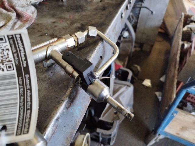 bontott SKODA YETI Porlasztó (1 db)