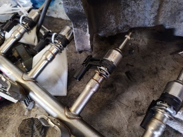 bontott SKODA YETI Porlasztó (1 db)