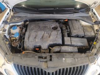 bontott SKODA YETI Jobb első Csonkállvány Kerékaggyal