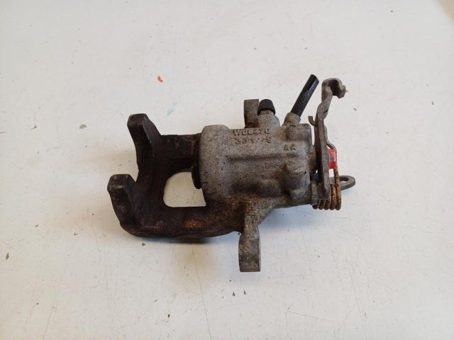 bontott SKODA YETI Bal hátsó Féknyereg Munkahengerrel