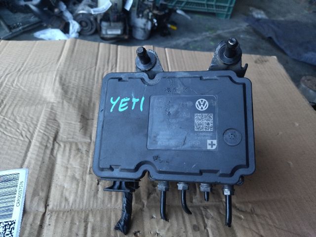 bontott SKODA YETI ABS Kocka