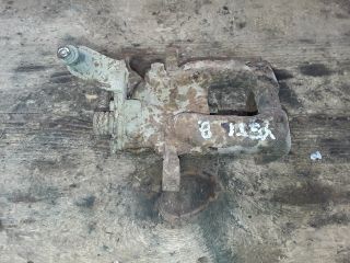 bontott SKODA YETI Bal hátsó Féknyereg Munkahengerrel