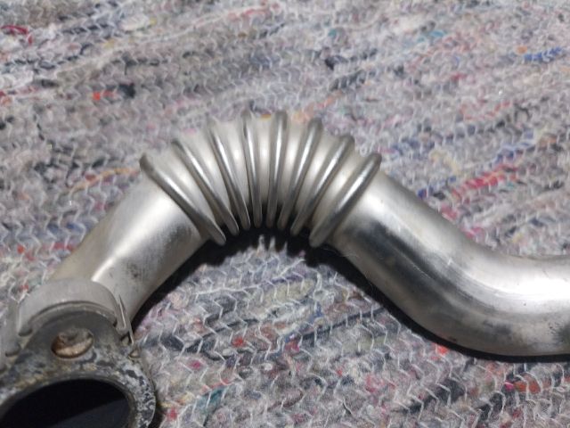 bontott SKODA YETI EGR Hűtő Cső