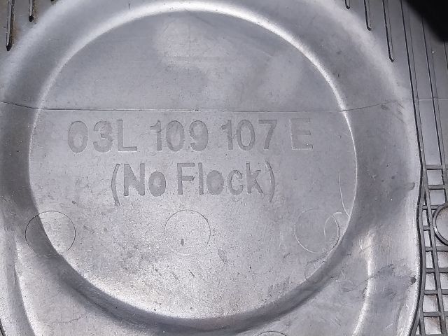 bontott SKODA YETI Első Felső Vezérlés Burkolat