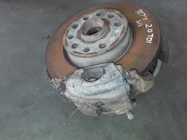 bontott SKODA YETI Jobb első Csonkállvány Kerékaggyal