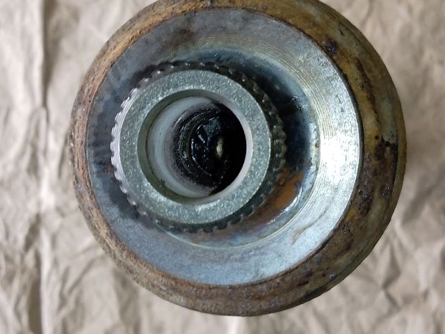 bontott SKODA YETI Jobb hátsó Féltengely