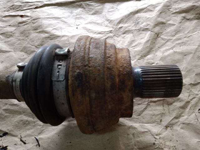 bontott SKODA YETI Jobb hátsó Féltengely