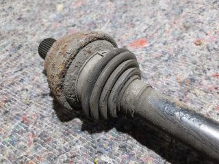 bontott SKODA YETI Jobb hátsó Féltengely