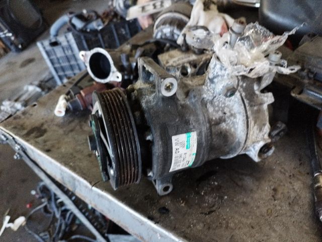 bontott SKODA YETI Klímakompresszor