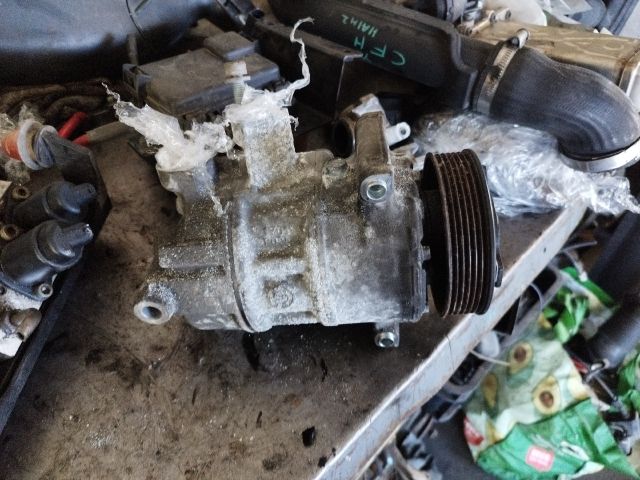 bontott SKODA YETI Klímakompresszor