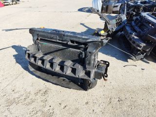 bontott SKODA YETI Komplett Homlokfal (Részeivel)