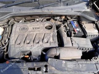 bontott SKODA YETI Tank