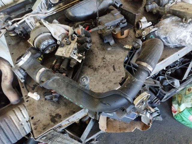 bontott SKODA YETI Turbócső