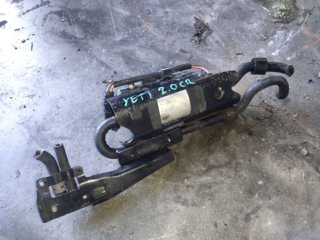 bontott SKODA YETI Üzemanyag Szivattyú