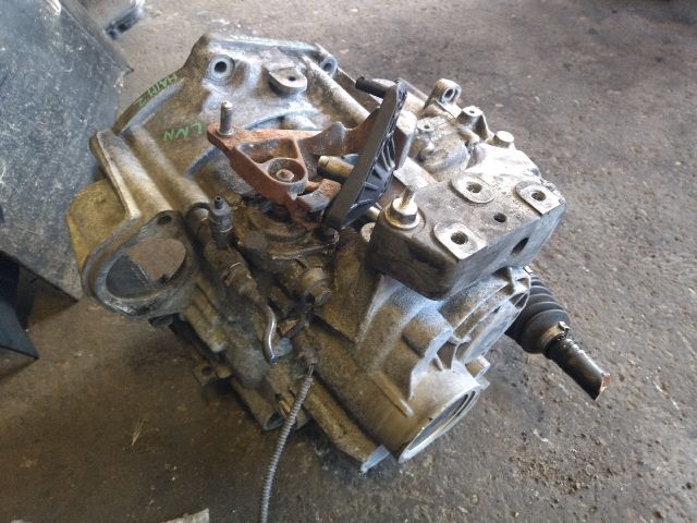 bontott SKODA YETI Váltó (Mechanikus)