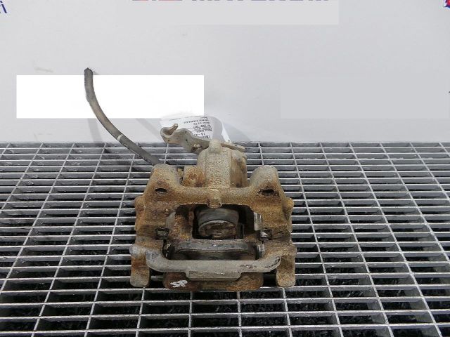 bontott SKODA YETI Bal hátsó Féknyereg Munkahengerrel