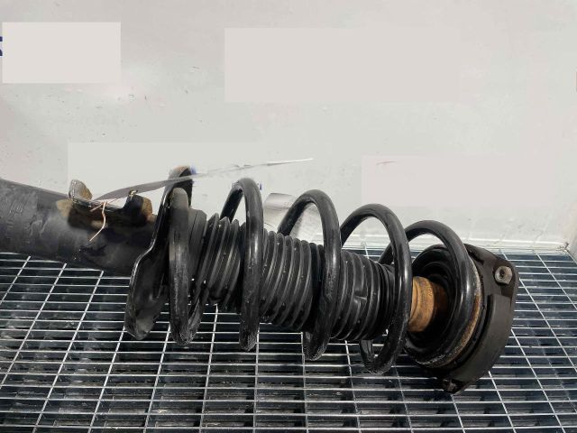 bontott SKODA YETI Első Rugó