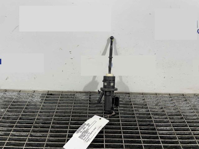 bontott SKODA YETI Kuplung Munkahenger