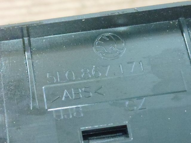 bontott SKODA YETI Ablakemelő Kapcsoló Négyes / Kettes