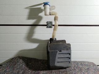 bontott SKODA YETI Ablakmosó Tartály