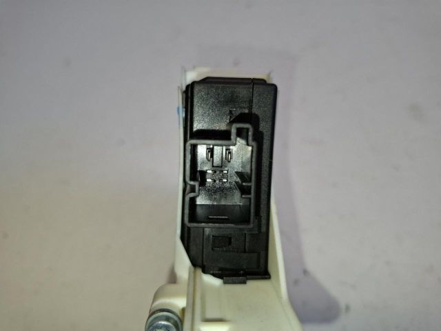 bontott SKODA YETI Bal első Ablakemelő Motor