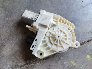 bontott SKODA YETI Bal első Ablakemelő Motor