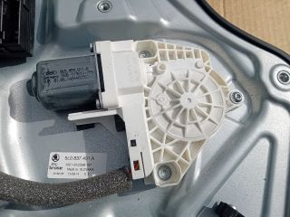 bontott SKODA YETI Bal első Ablakemelő Szerkezet (Elektromos)