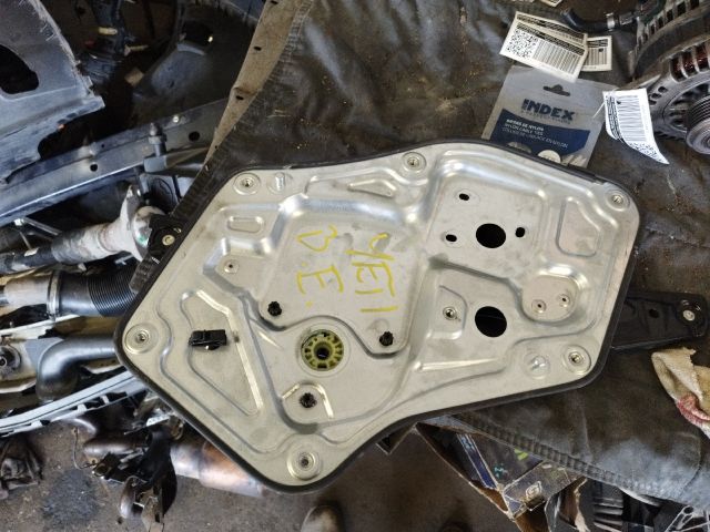 bontott SKODA YETI Bal első Ablakemelő Szerkezet (Elektromos)