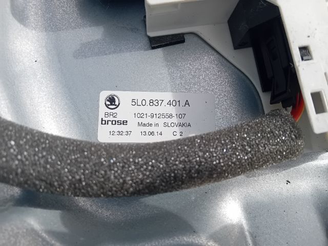 bontott SKODA YETI Bal első Ablakemelő Szerkezet (Elektromos)