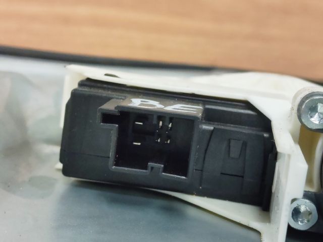 bontott SKODA YETI Bal első Ablakemelő Szerkezet (Elektromos)