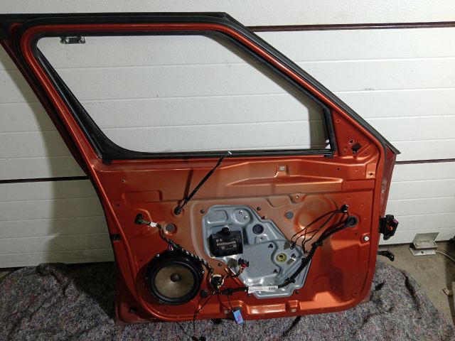 bontott SKODA YETI Bal első Ajtó (Részeivel)