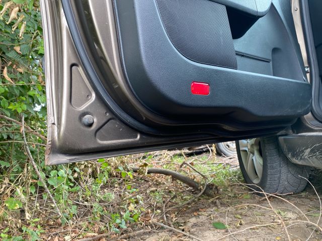 bontott SKODA YETI Bal első Ajtó (Üres lemez)